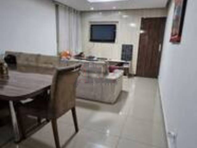 APARTAMENTO USADO para Venda em Montes Claros - 5