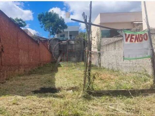 Venda em Guaruja - Montes Claros