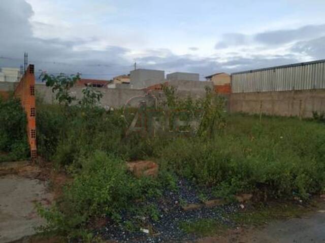 #5877 - LOTES PARTICULAR para Venda em Montes Claros - MG - 2