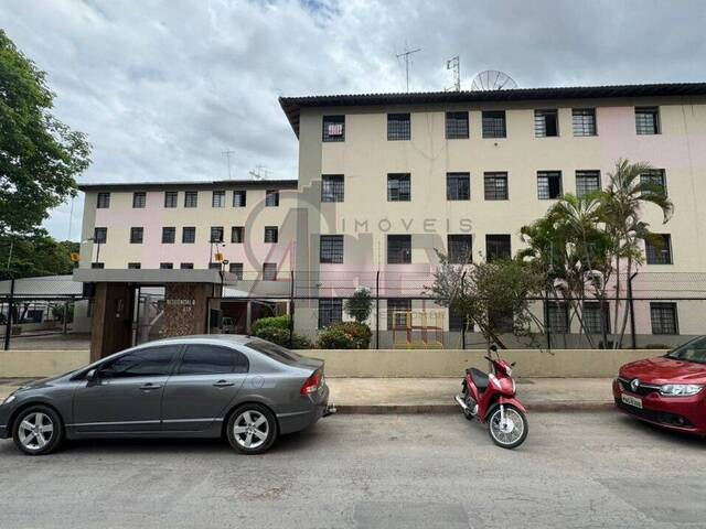 #5856 - APARTAMENTO USADO para Venda em Montes Claros - MG - 1