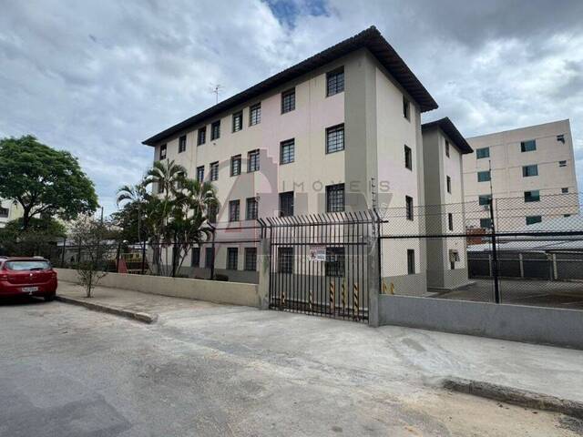#5856 - APARTAMENTO USADO para Venda em Montes Claros - MG - 3