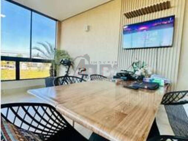 #5901 - APARTAMENTO USADO para Venda em Montes Claros - MG - 2