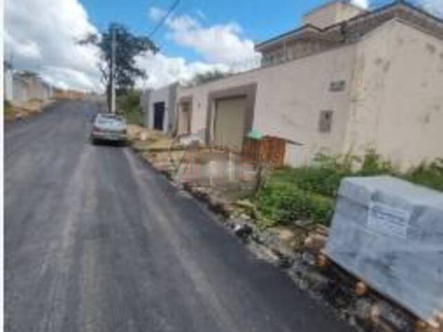 #5902 - LOTES PARTICULAR para Venda em Montes Claros - MG - 2