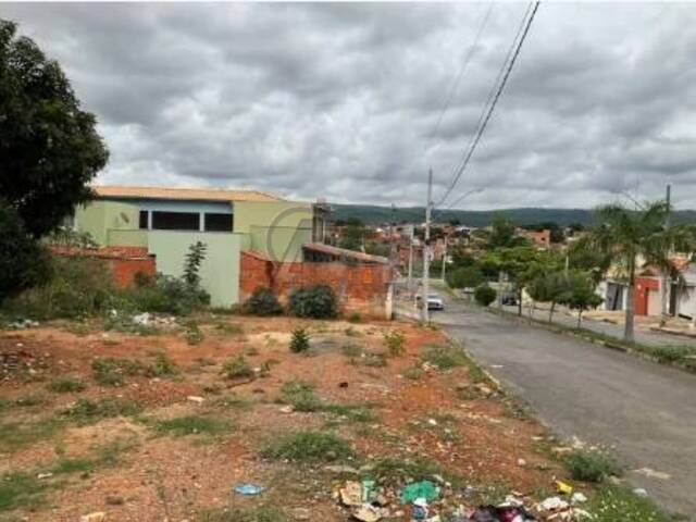 LOTES PARTICULAR para Venda em Montes Claros - 4