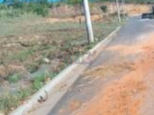 #5914 - LOTES PARTICULAR para Venda em Montes Claros - MG - 2