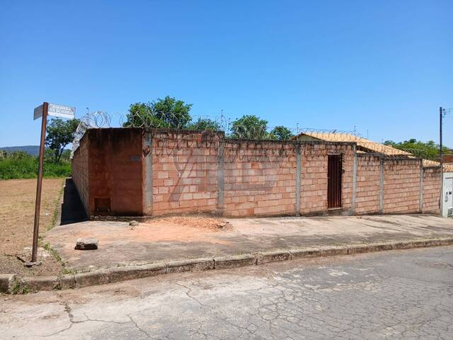 #5949 - LOTES PARTICULAR para Venda em Montes Claros - MG - 2