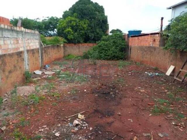 #5953 - LOTES PARTICULAR para Venda em Montes Claros - MG - 2