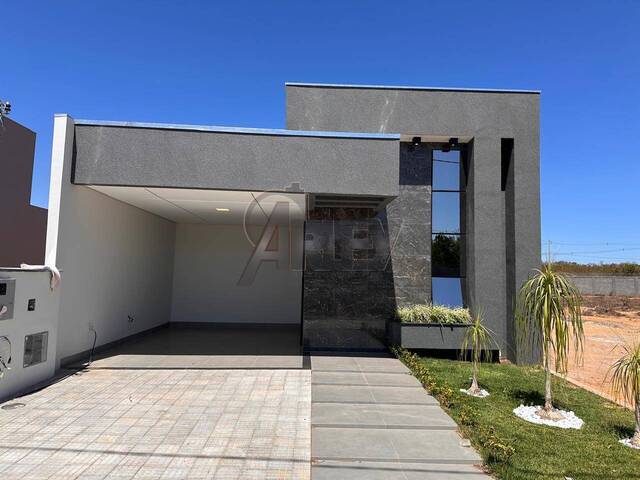 #5959 - CASA EM CONDOMINIO para Venda em Montes Claros - MG - 1