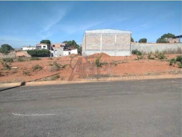 #5971 - LOTES PARTICULAR para Venda em Montes Claros - MG - 2