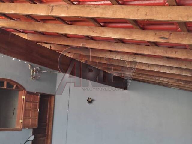 #6041 - CASA USADA / SBPE para Venda em Montes Claros - MG - 2