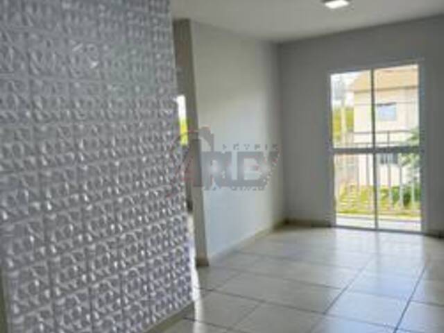 #6048 - APARTAMENTO USADO para Venda em Montes Claros - MG - 2
