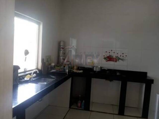 #6061 - CASA USADA / SBPE para Venda em Montes Claros - MG - 3