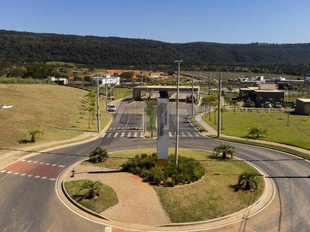 LOTES FINANCIADOS para Venda em Montes Claros - 5