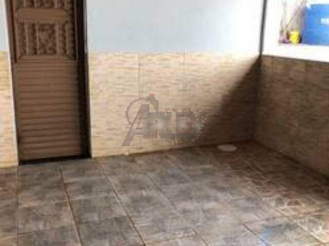 #6075 - CASA USADA / SBPE para Venda em Montes Claros - MG - 3