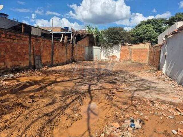 #6101 - LOTES PARTICULAR para Venda em Montes Claros - MG - 2