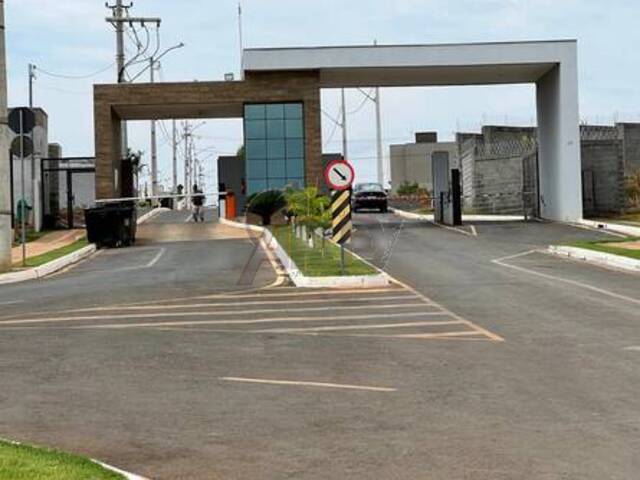 #6104 - LOTES EM CONDOMINIO para Venda em Montes Claros - MG - 1