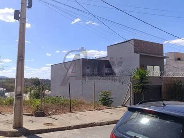 #6118 - LOTES PARTICULAR para Venda em Montes Claros - MG - 3