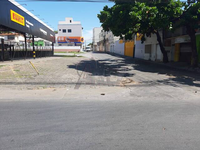IMÓVEIS COMERCIAIS para Venda em Montes Claros - 5
