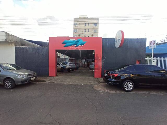 IMÓVEIS COMERCIAIS para Venda em Montes Claros - 5