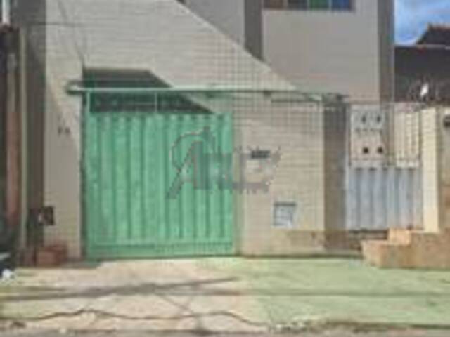 #6157 - CASA USADA / SBPE para Venda em Montes Claros - MG - 1