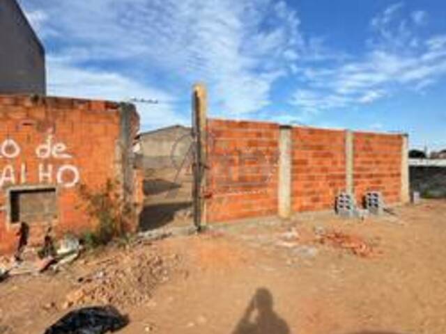 LOTES PARTICULAR para Venda em Montes Claros - 4