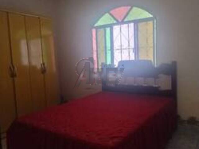 CASAS USADA / SBPE para Venda em Montes Claros - 4