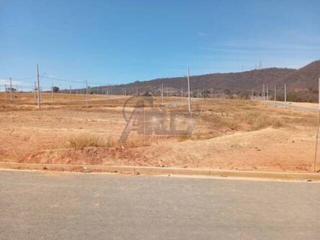 #6193 - LOTES PARTICULAR para Venda em Montes Claros - MG - 3