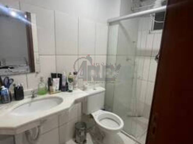 #6194 - APARTAMENTO USADO para Venda em Montes Claros - MG - 3