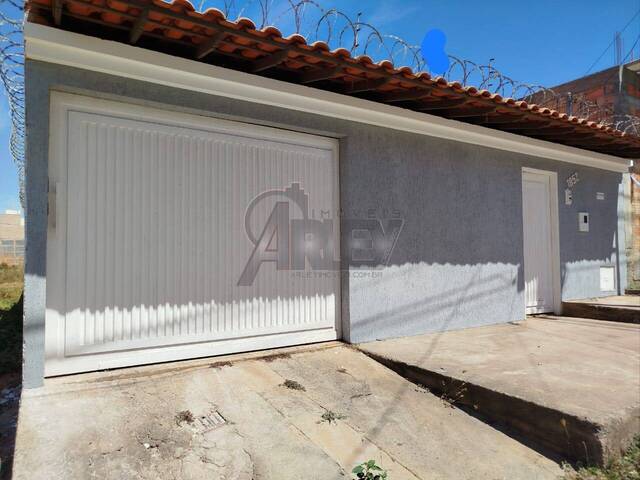 #6200 - CASA USADA / SBPE para Venda em Montes Claros - MG - 2
