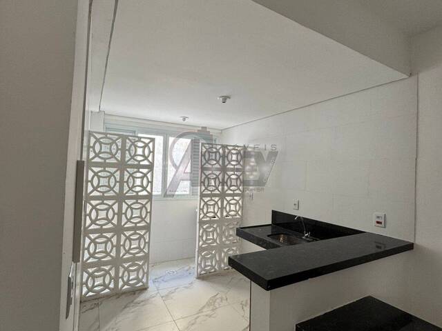 #6205 - APARTAMENTO USADO para Venda em Montes Claros - MG - 2