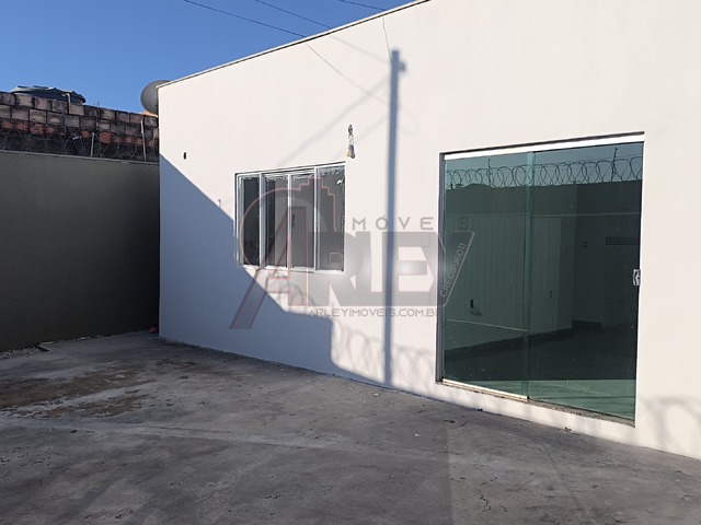 #6214 - CASA USADA / SBPE para Venda em Montes Claros - MG - 1