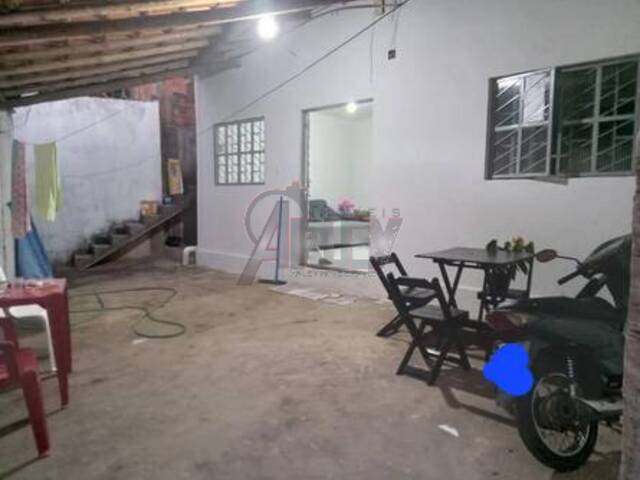 #6251 - CASA USADA / SBPE para Venda em Montes Claros - MG - 1