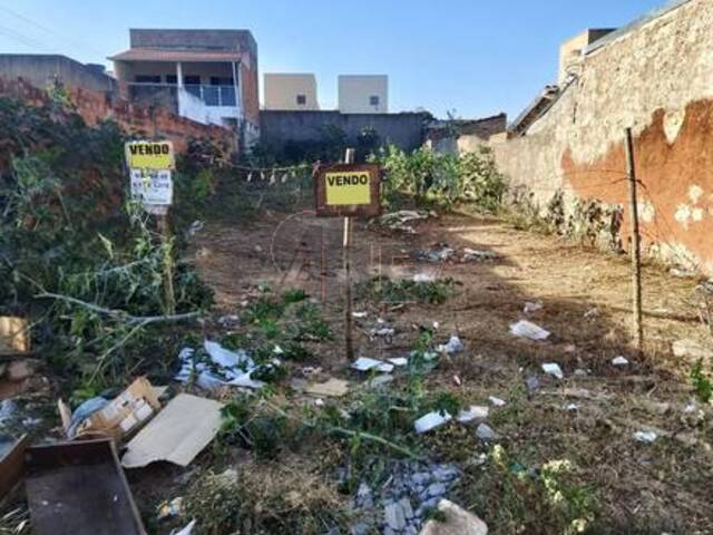 #6255 - LOTES PARTICULAR para Venda em Montes Claros - MG - 2