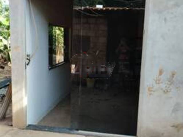 #6258 - CASA USADA / SBPE para Venda em Montes Claros - MG - 2