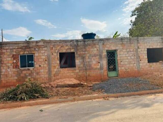 #6279 - LOTES PARTICULAR para Venda em Montes Claros - MG - 1