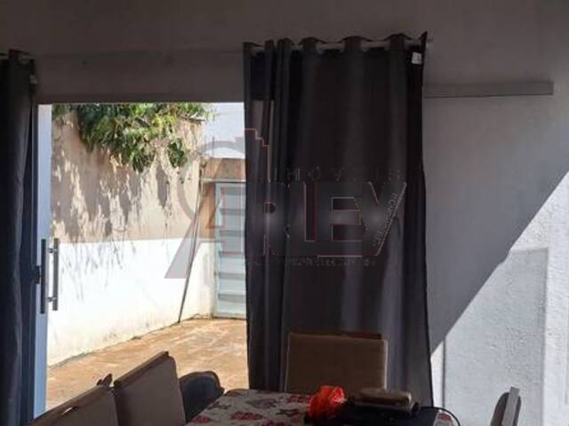 #6286 - CASA USADA / SBPE para Venda em Montes Claros - MG - 2