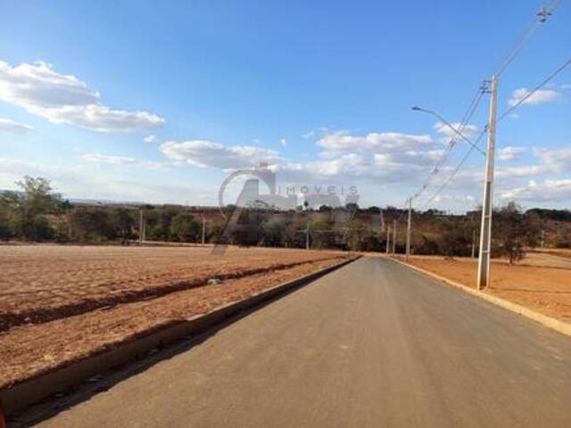 #6293 - LOTES PARTICULAR para Venda em Montes Claros - MG - 2