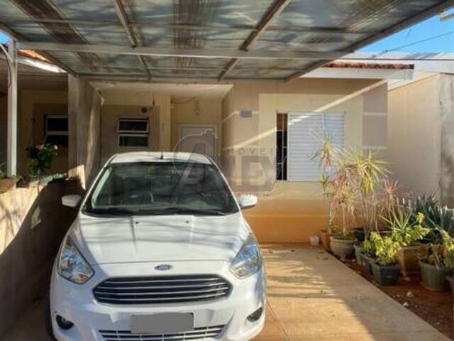 #6301 - CASA EM CONDOMINIO para Venda em Montes Claros - MG - 1