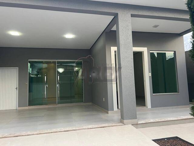 #6334 - CASA USADA / SBPE para Venda em Montes Claros - MG - 1