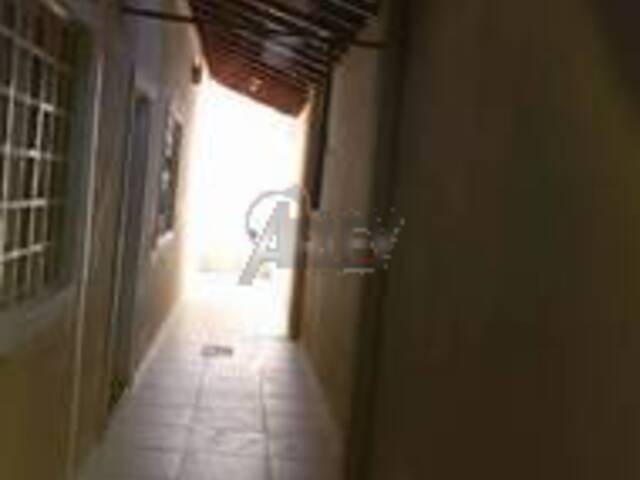 CASAS USADA / SBPE para Venda em Montes Claros - 4