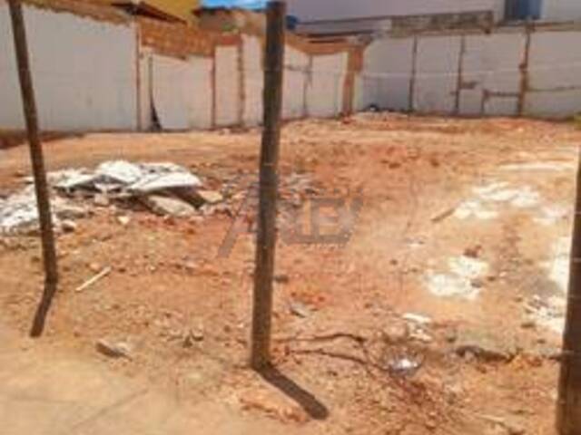 #6366 - LOTES PARTICULAR para Venda em Montes Claros - MG - 2