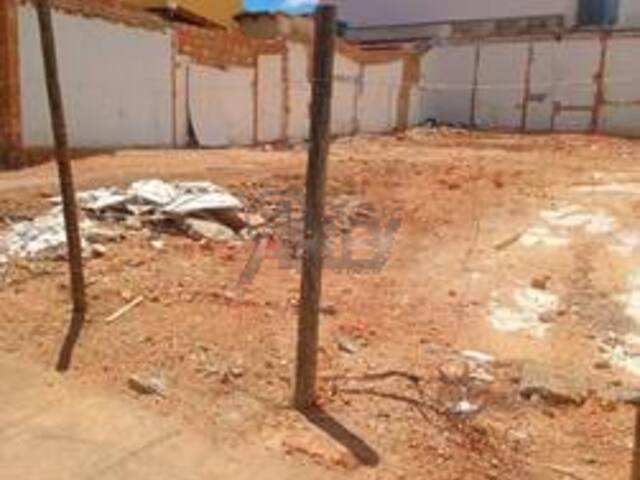 #6366 - LOTES PARTICULAR para Venda em Montes Claros - MG - 3