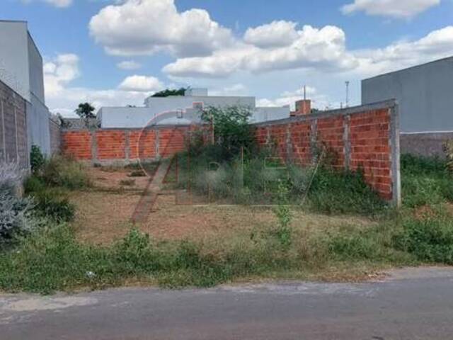 #6367 - LOTES PARTICULAR para Venda em Montes Claros - MG - 1