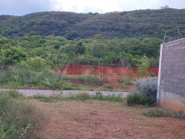 #6367 - LOTES PARTICULAR para Venda em Montes Claros - MG - 2