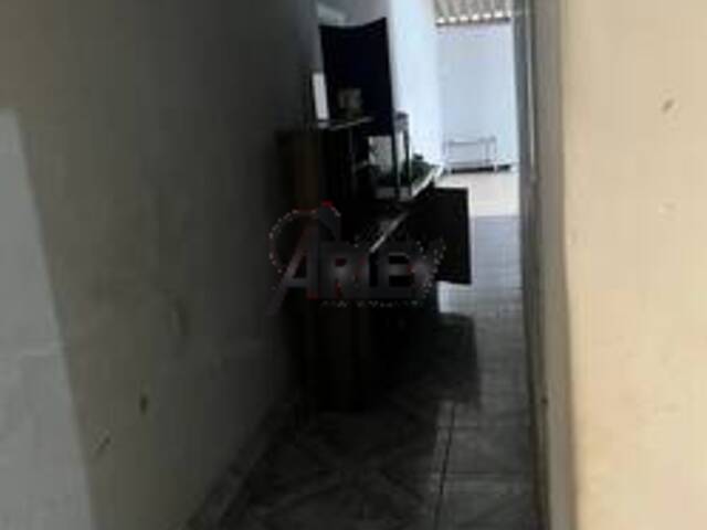 CASAS USADA / SBPE para Venda em Montes Claros - 5