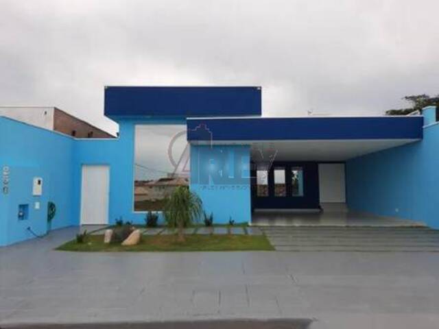 #6370 - CASA EM CONDOMINIO para Venda em Montes Claros - MG - 1