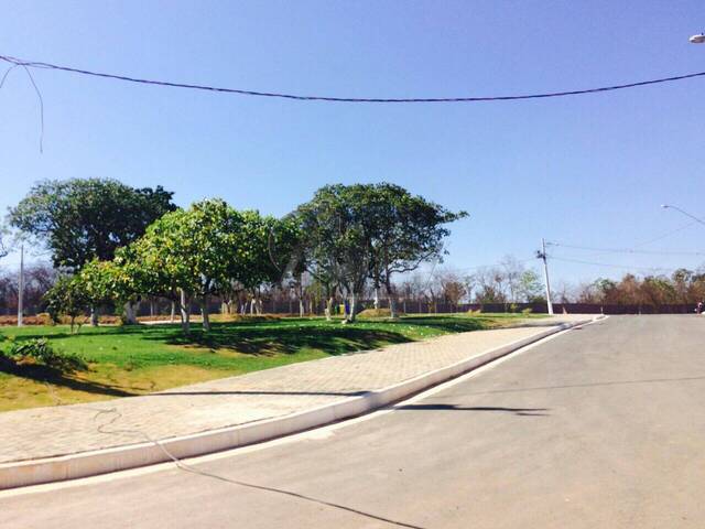 LOTES EM CONDOMINIO para Venda em Montes Claros - 5