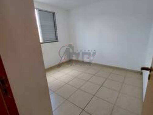 #6384 - APARTAMENTO USADO para Venda em Montes Claros - MG - 3
