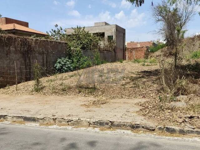 #6387 - LOTES PARTICULAR para Venda em Montes Claros - MG - 2