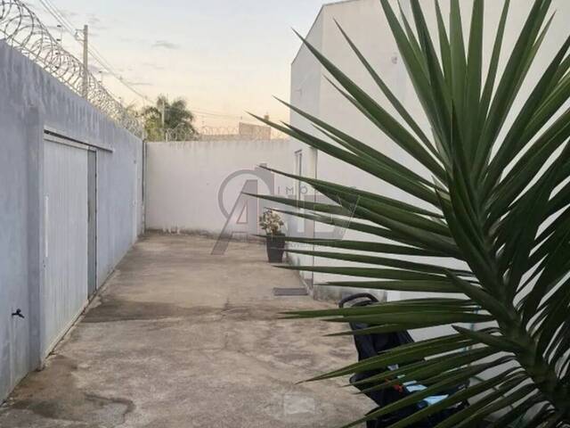 #6396 - CASAS USADA / SBPE para Venda em Montes Claros - MG - 1